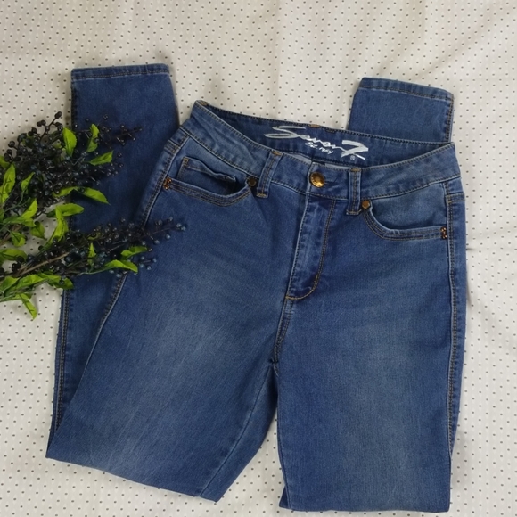 Seven 7 High Rise Skinny Size 6 Jean - Picture 3 of 5